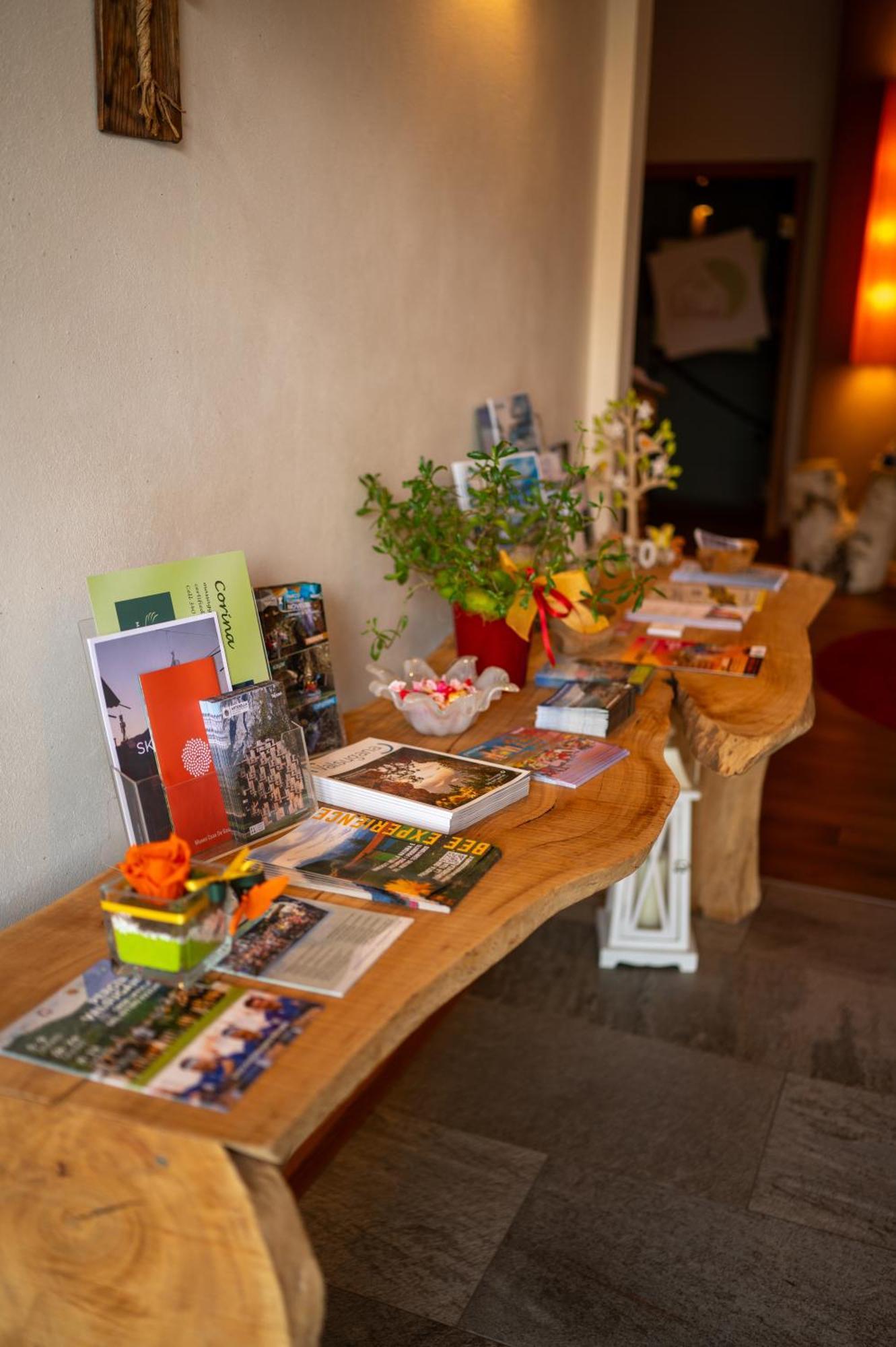 Garni Tuttotondo Hotel Levico Terme Luaran gambar
