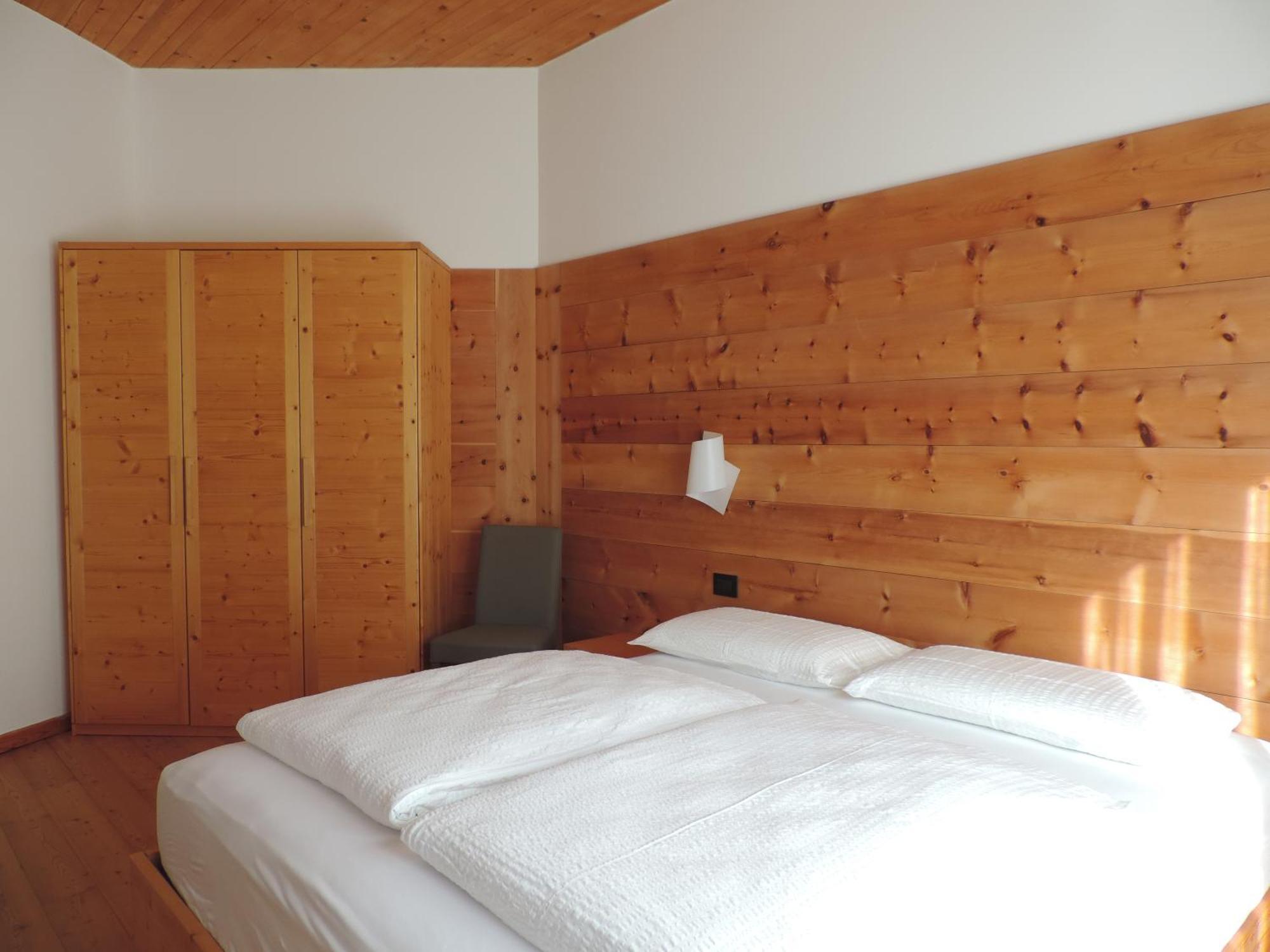 Garni Tuttotondo Hotel Levico Terme Bilik gambar